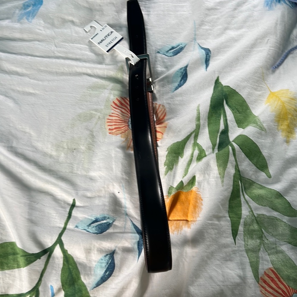 Nautica reversible belt size small 30-32
